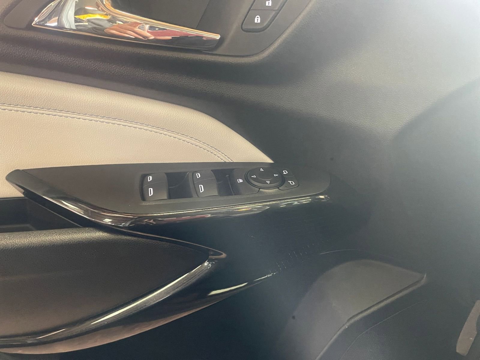 Used 2025 Chevrolet Trax LT image 20