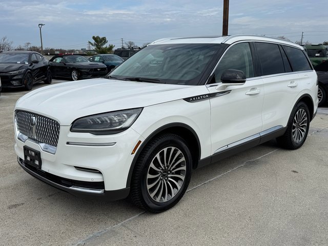 Used 2022 Lincoln Aviator AWD w/ Premium Package image 12