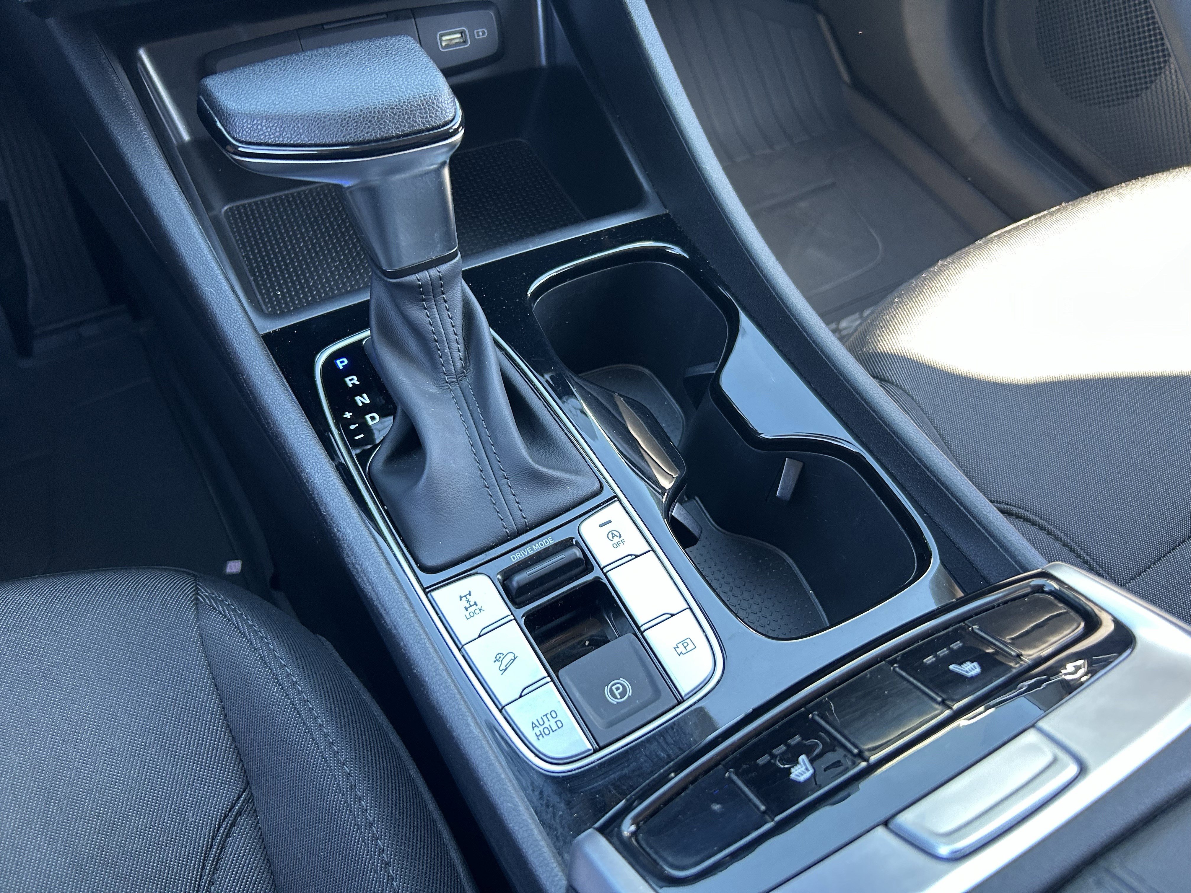 Used 2022 Hyundai Tucson SEL w/ Winter Package image 15