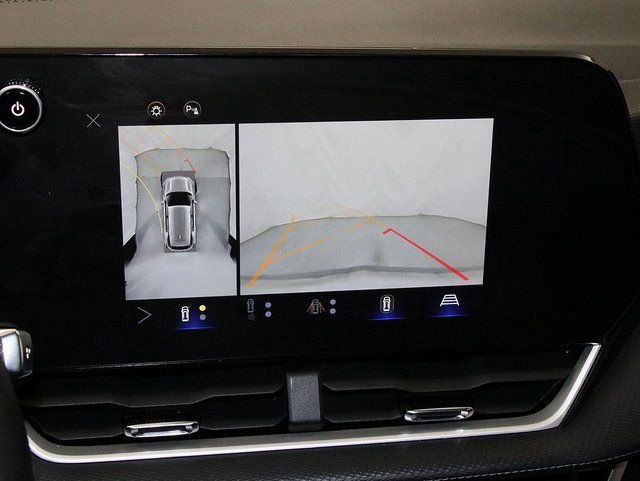 Certified 2025 Chevrolet Equinox LT w/ Safety and Technology Package image 19