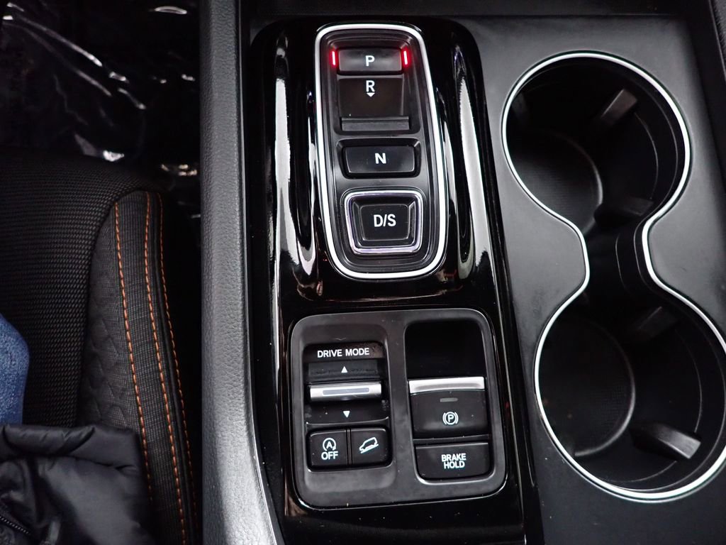 Used 2025 Honda Pilot Sport image 30