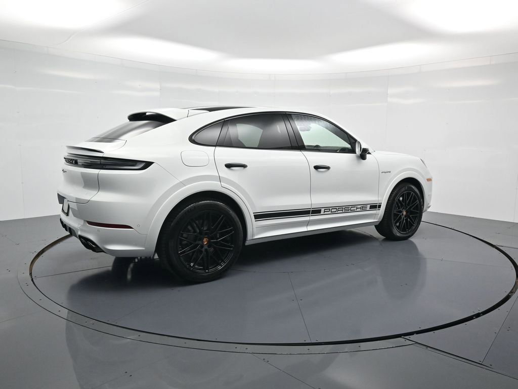 New 2026 Porsche Cayenne E-Hybrid Coupe image 31