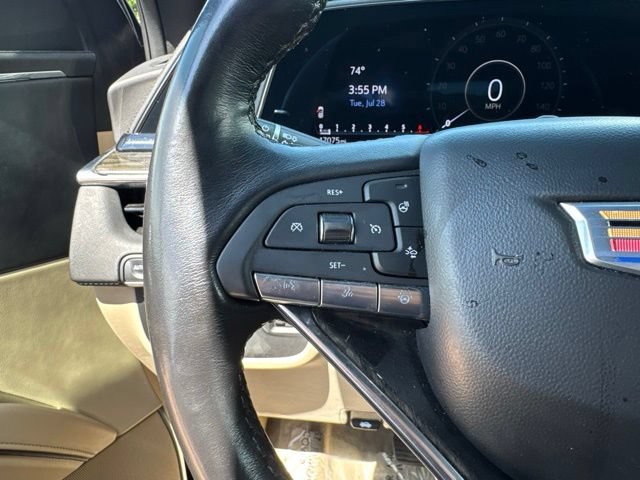 Used 2024 Cadillac Escalade Premium Luxury AWD/4WD image 22