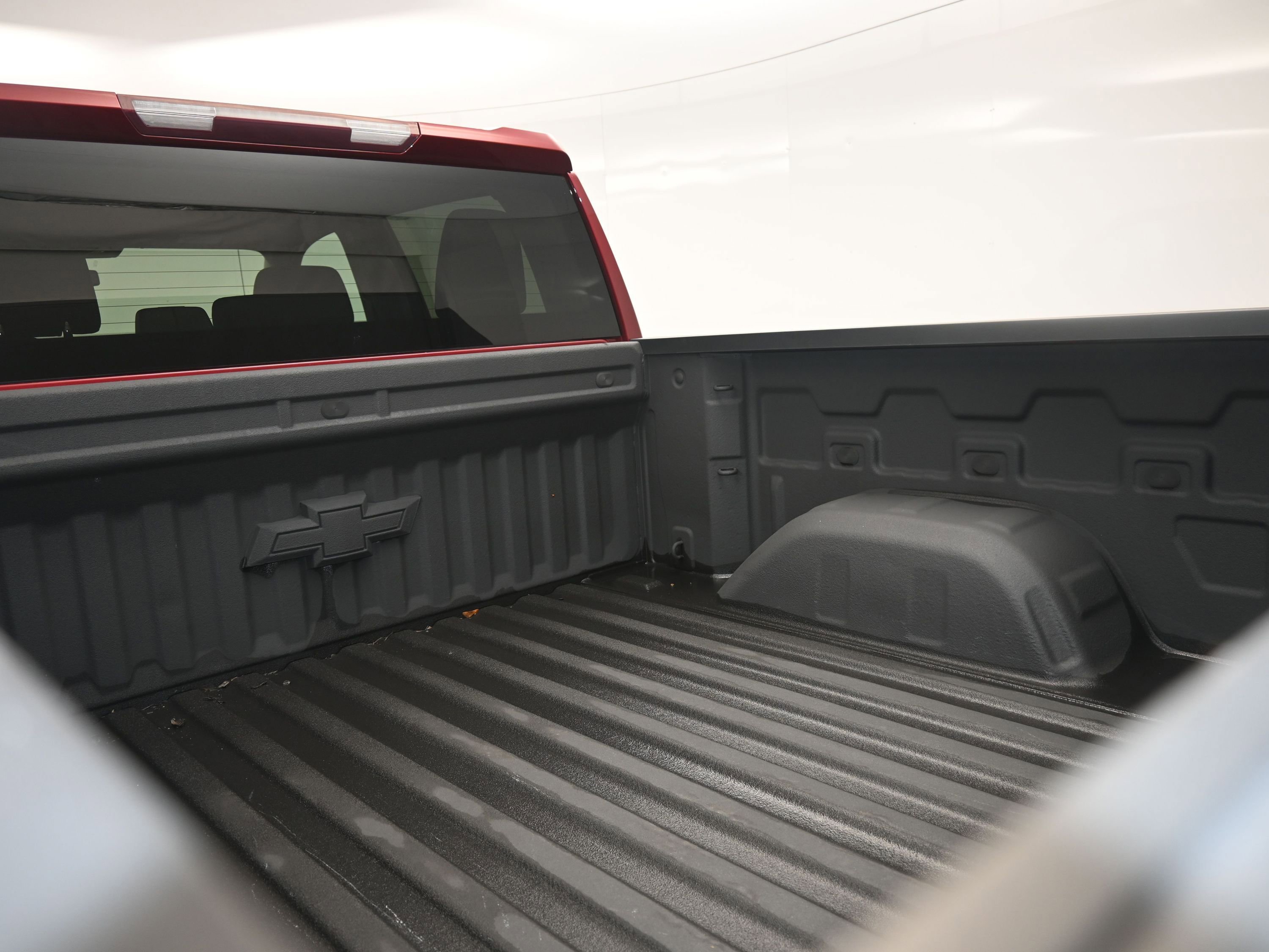 Used 2019 Chevrolet Silverado 1500 RST image 24