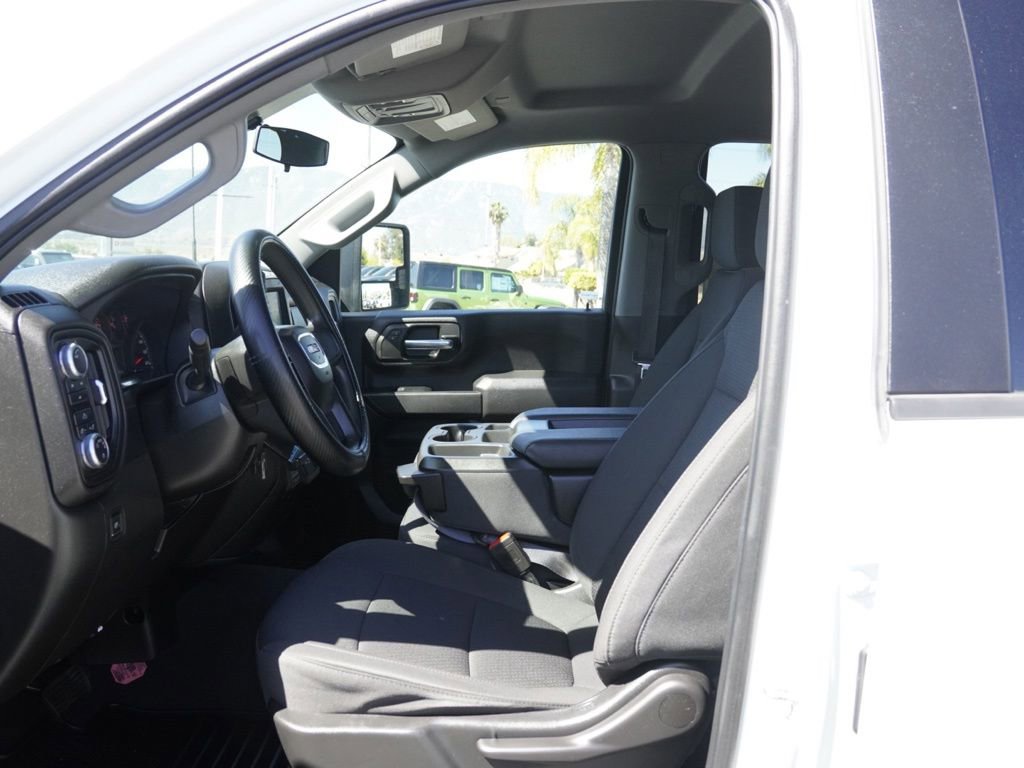 Used 2022 GMC Sierra 3500 Pro w/ Convenience Package AWD/4WD image 18