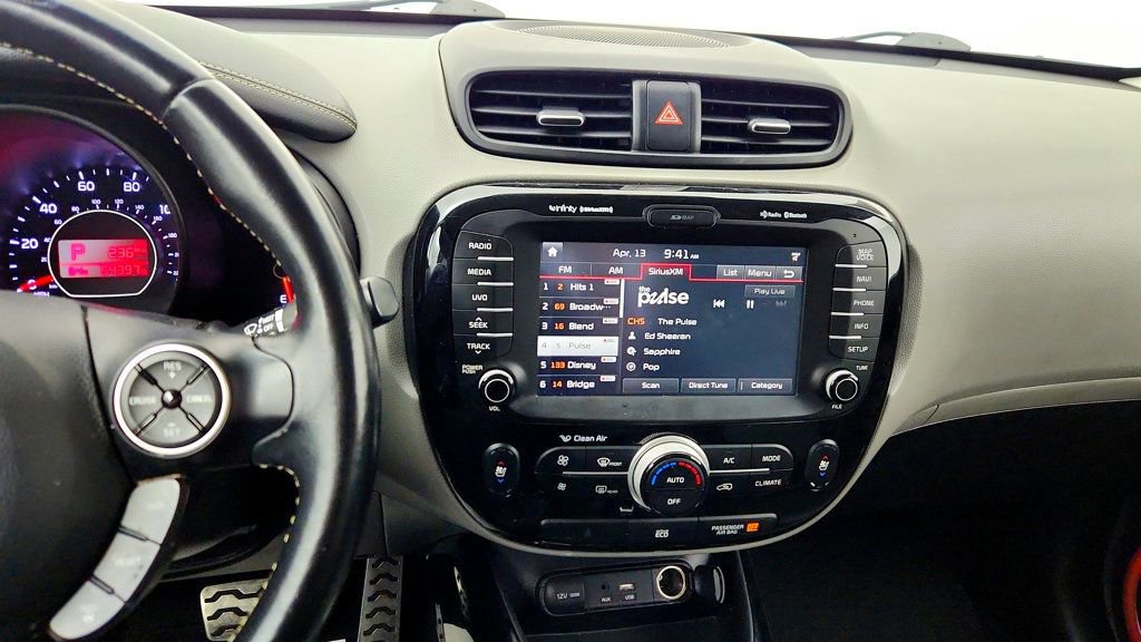 Used 2016 Kia Soul + w/ Primo Package image 17