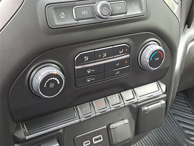 Used 2023 Chevrolet Silverado 2500 Custom w/ Custom Value Package image 15