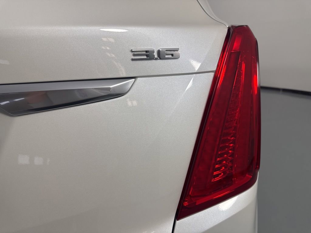 Used 2019 Cadillac XT5 Luxury AWD/4WD image 7