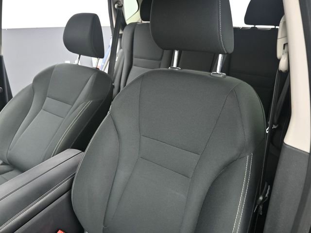 Used 2023 Nissan Rogue S AWD/4WD image 12