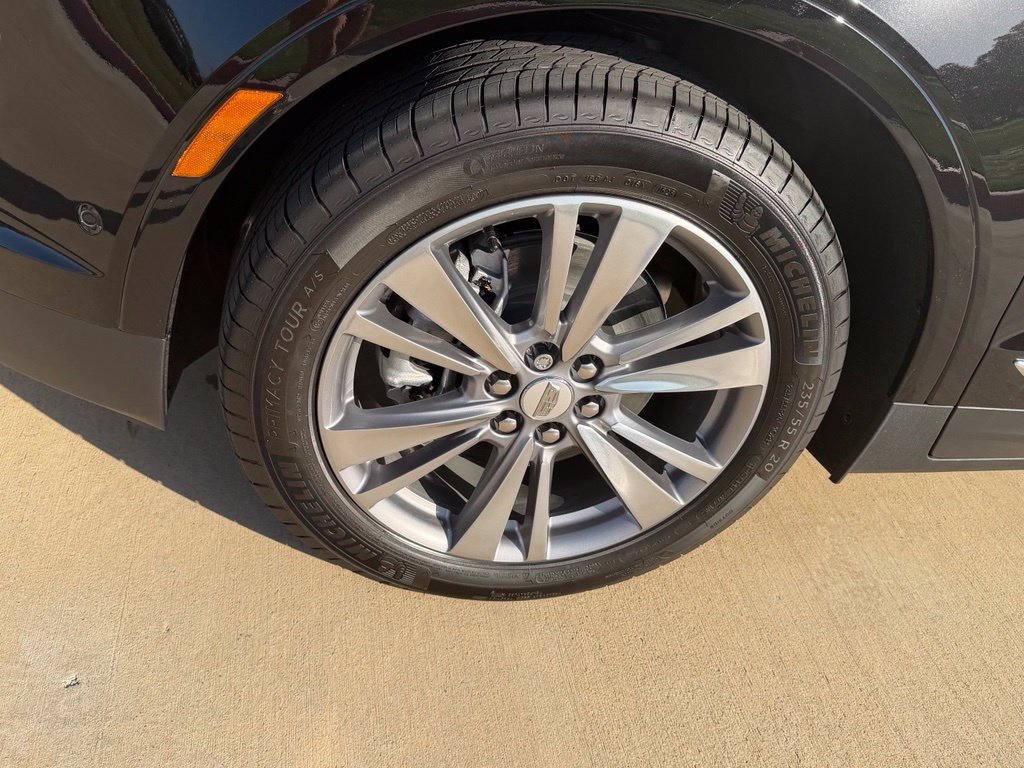 New 2026 Cadillac XT5 Premium Luxury w/ Driver Assist Package FWD image 11