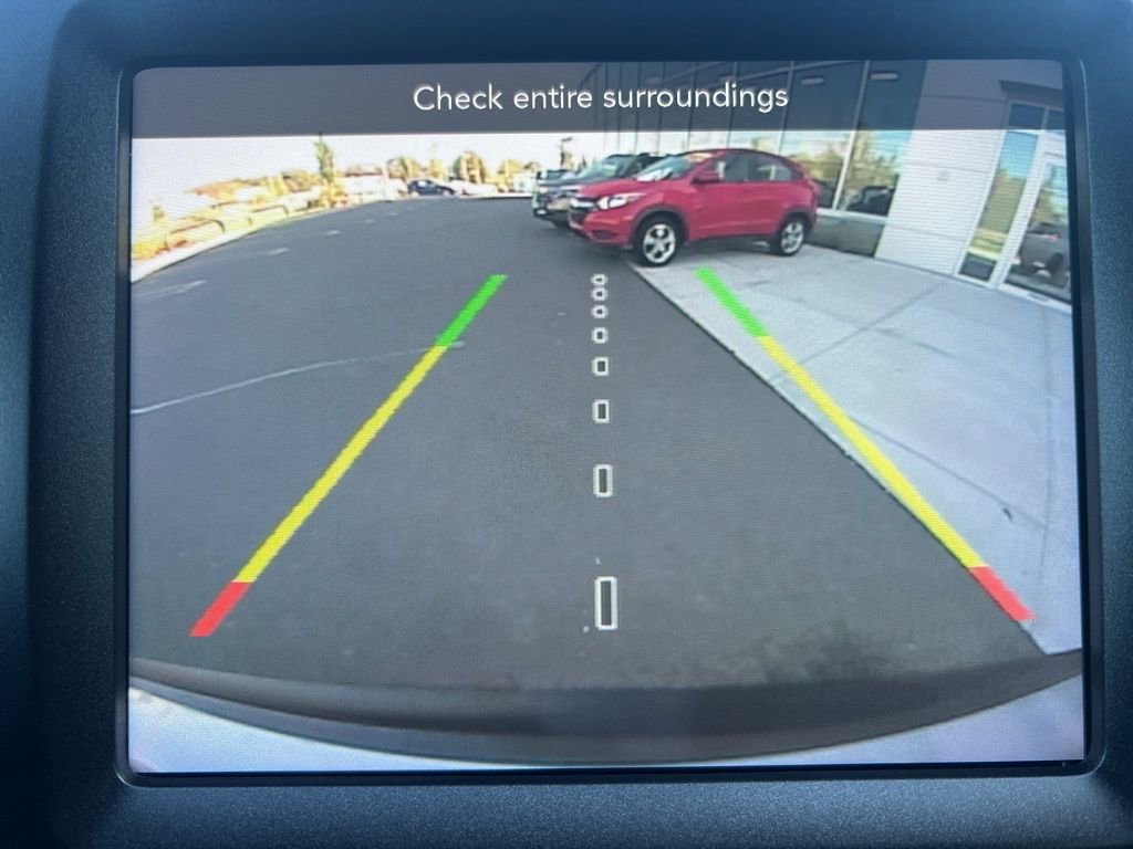 Used 2019 Jeep Cherokee Trailhawk image 17