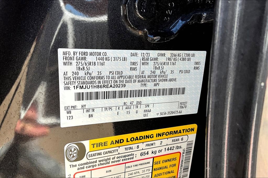 Used 2024 Ford Expedition XLT image 41