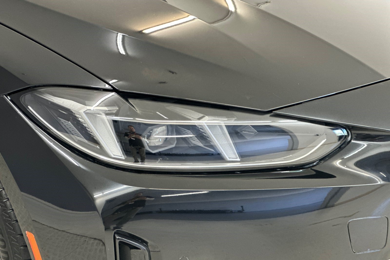 Used 2025 BMW i4 eDrive40 RWD image 10