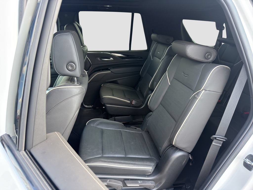 Used 2024 Cadillac Escalade Sport w/ LPO, ONYX Package AWD/4WD image 25