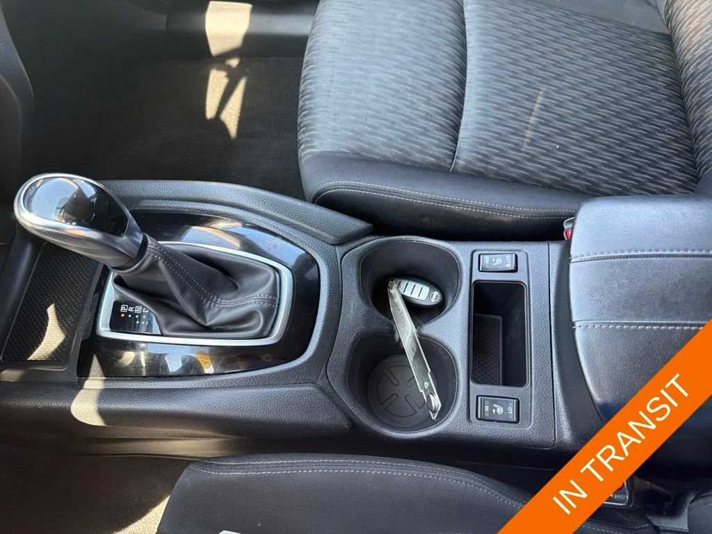 Used 2018 Nissan Rogue SV AWD/4WD image 29