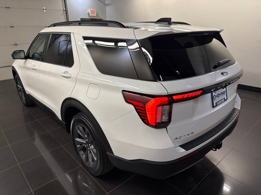 New 2026 Ford Explorer Active AWD/4WD image 4
