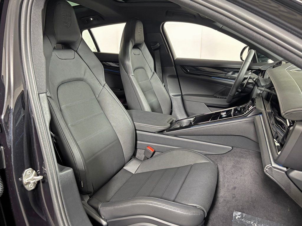 Certified 2026 Porsche Panamera 4 AWD/4WD image 39