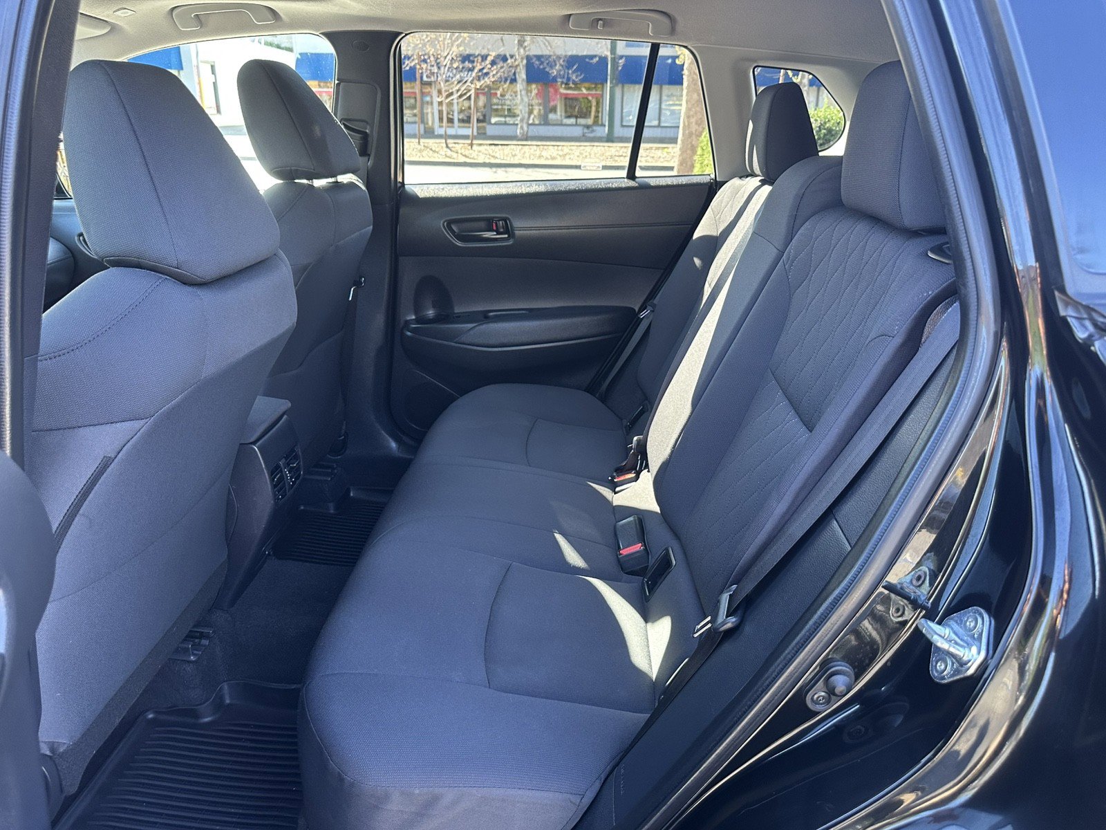 Used 2023 Toyota Corolla Cross LE w/ Moonroof Package AWD/4WD image 24