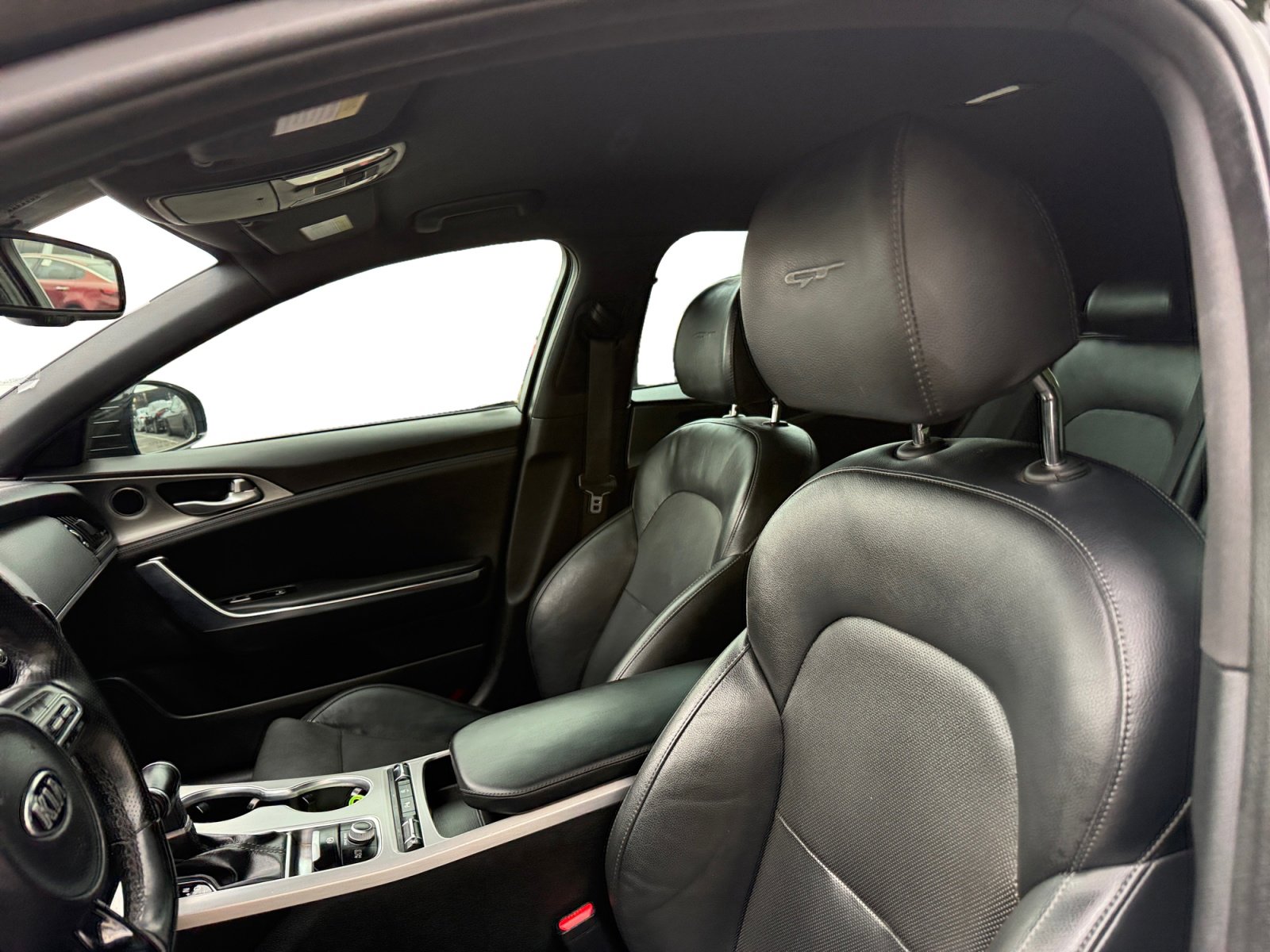 Used 2019 Kia Stinger GT image 10