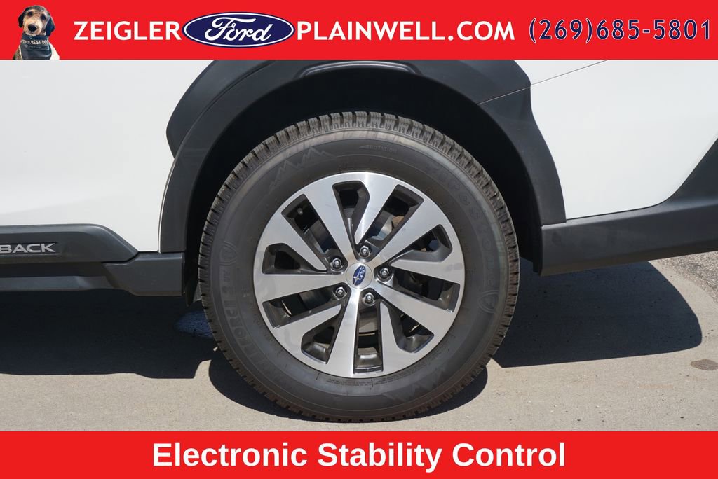 Used 2023 Subaru Outback Premium AWD/4WD image 9