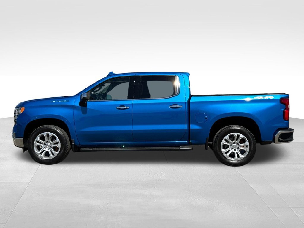 Used 2023 Chevrolet Silverado 1500 LTZ w/ LTZ Premium Package AWD/4WD image 2