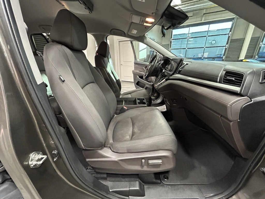 Used 2019 Honda Odyssey EX image 42