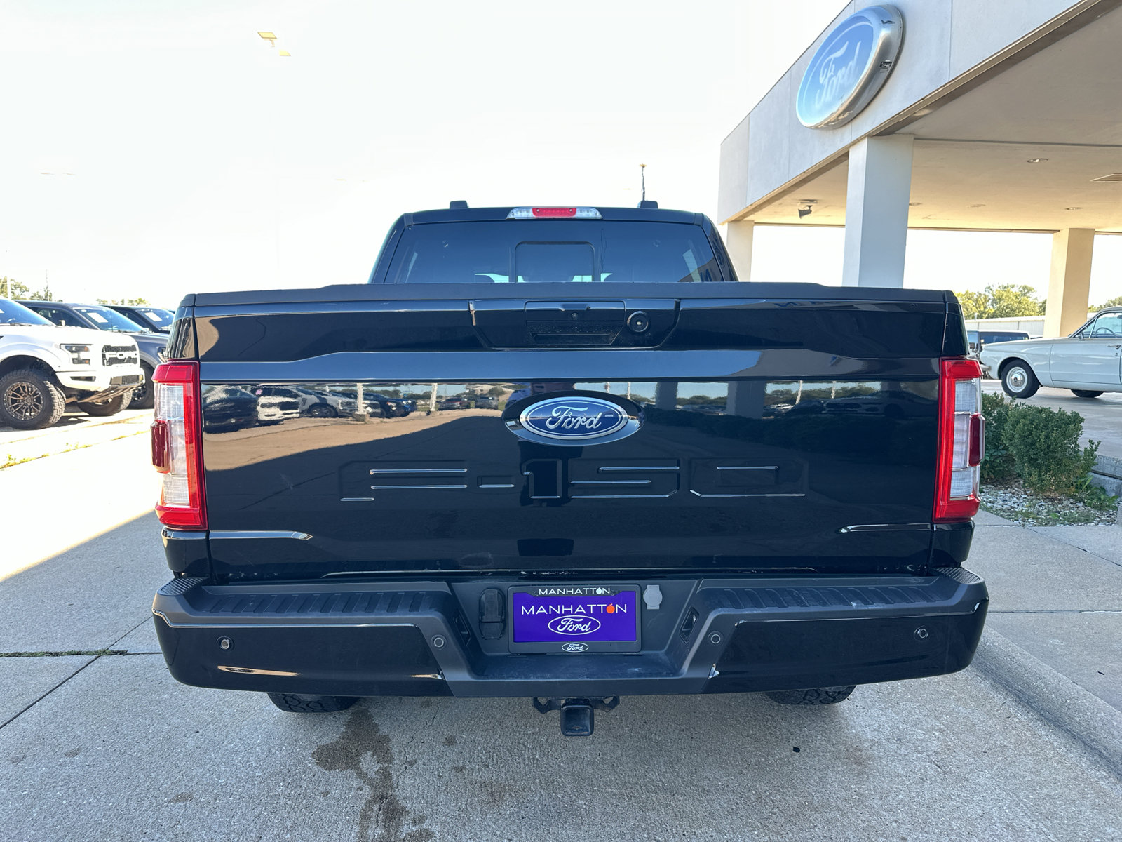 Used 2023 Ford F150 Lariat w/ Equipment Group 502A High AWD/4WD image 16