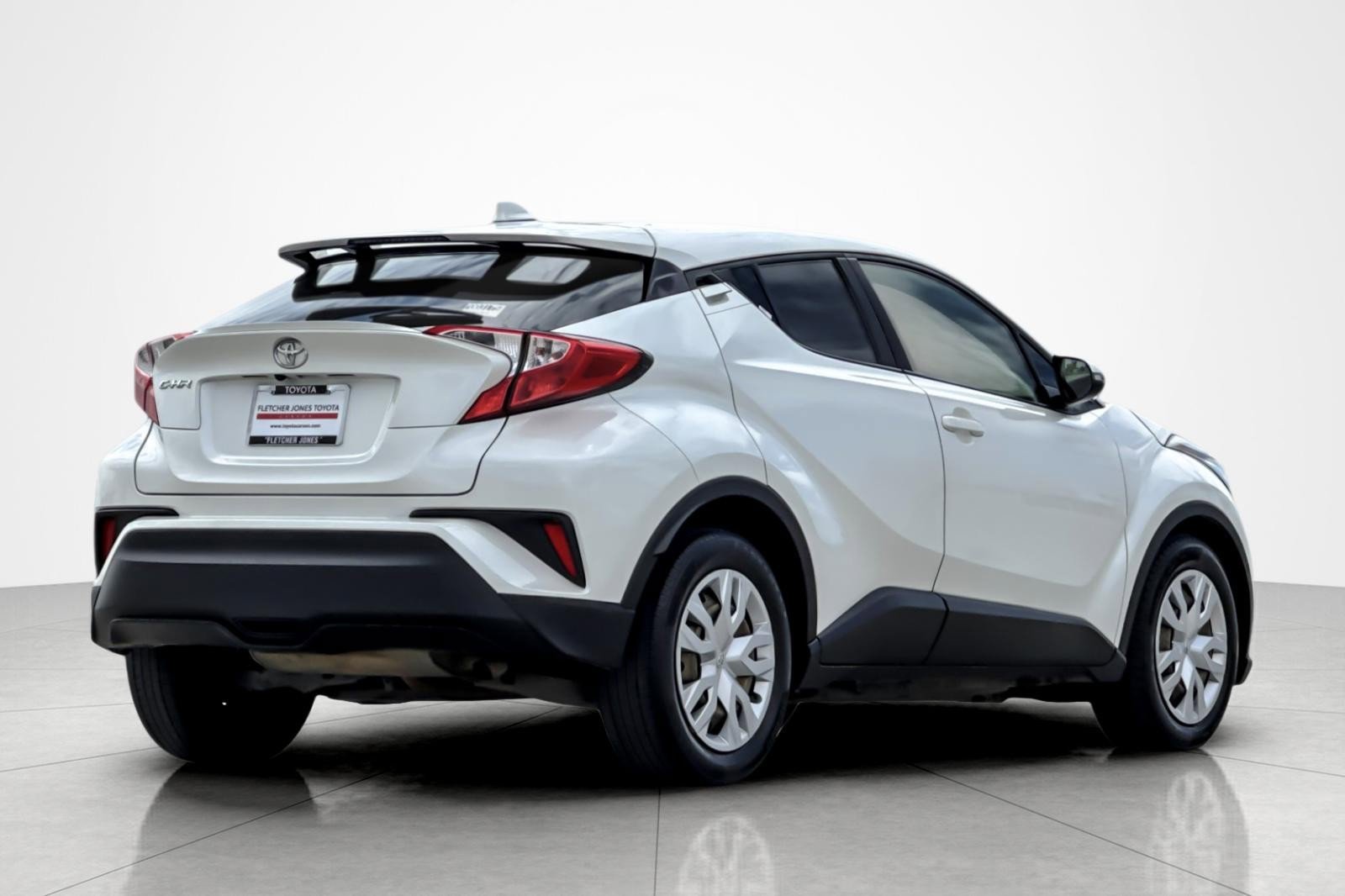 Certified 2020 Toyota C-HR LE FWD image 5