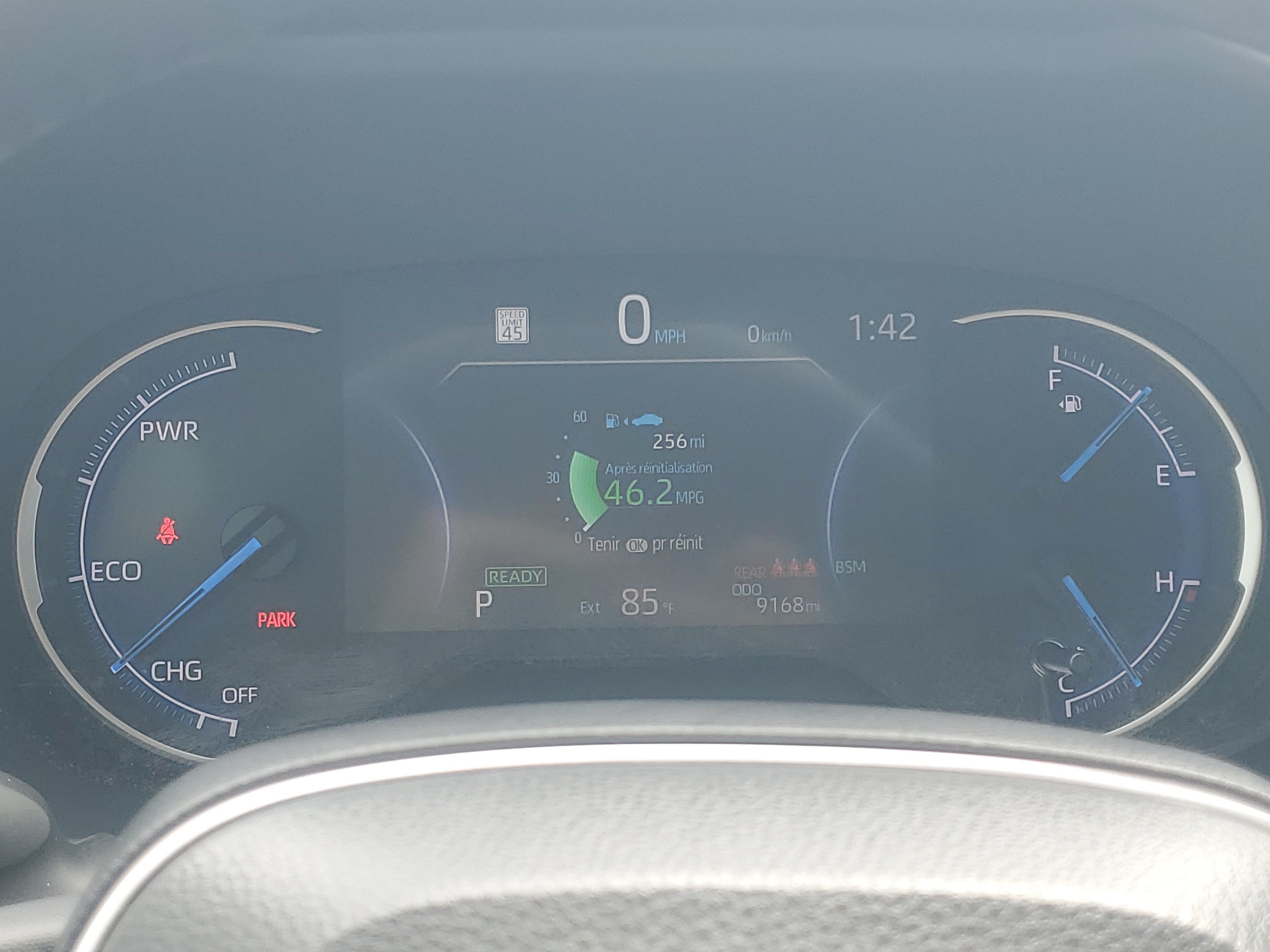 Used 2025 Toyota RAV4 XLE Premium w/ Weather Package AWD/4WD image 25