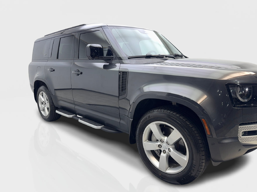 Used 2023 Land Rover Defender 130 First Edition AWD/4WD image 14