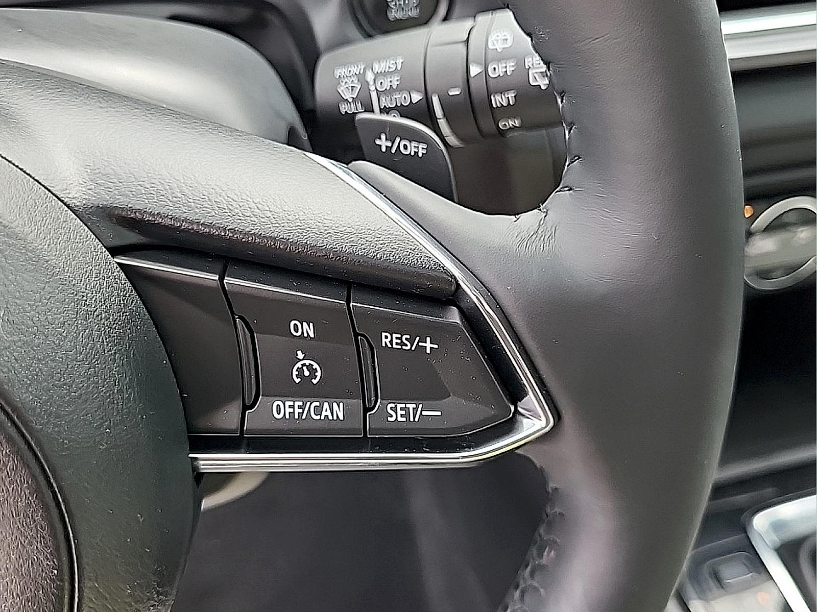Used 2017 MAZDA MAZDA3 Grand Touring w/ Premium Equipment Package FWD image 19