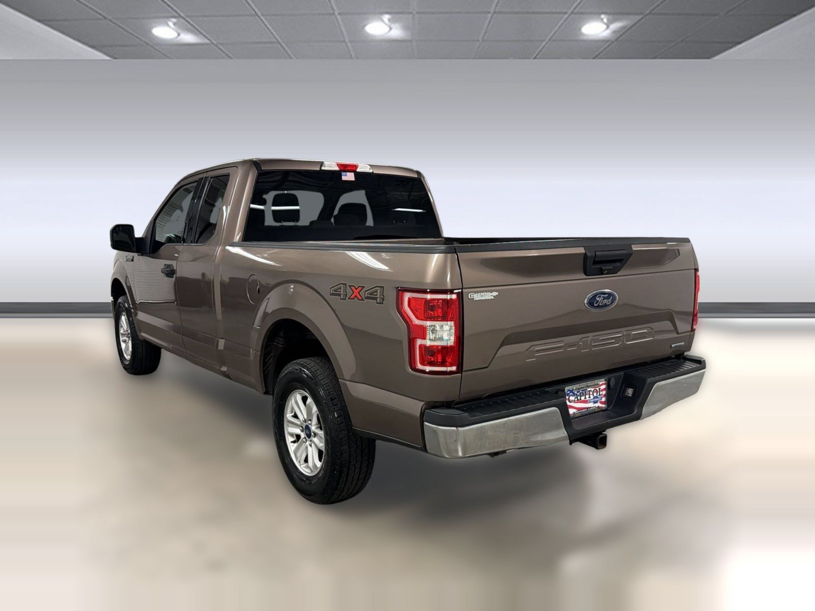 Used 2018 Ford F150 XLT w/ Equipment Group 301A Mid AWD/4WD image 2