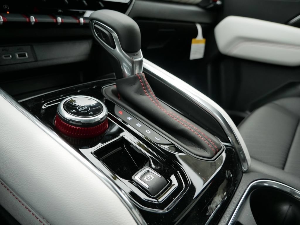 New 2026 GMC Canyon AT4X AWD/4WD image 17