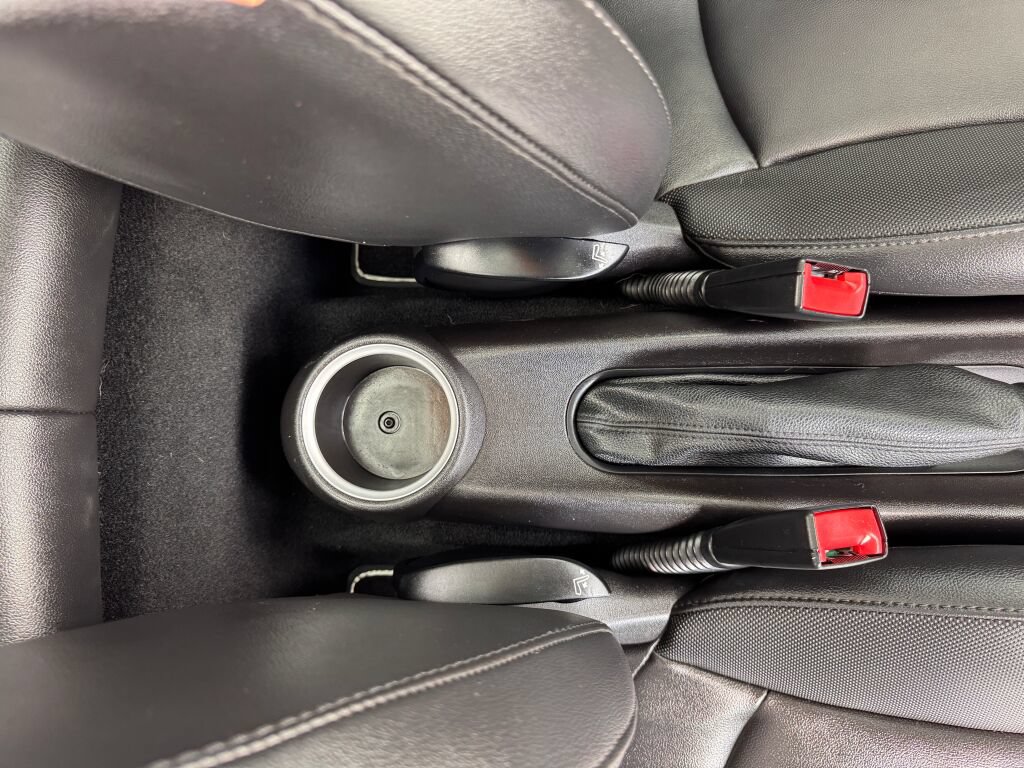 Used 2012 MINI Cooper S FWD image 19