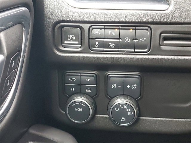 Certified 2022 Chevrolet Suburban LT w/ Luxury Package image 20