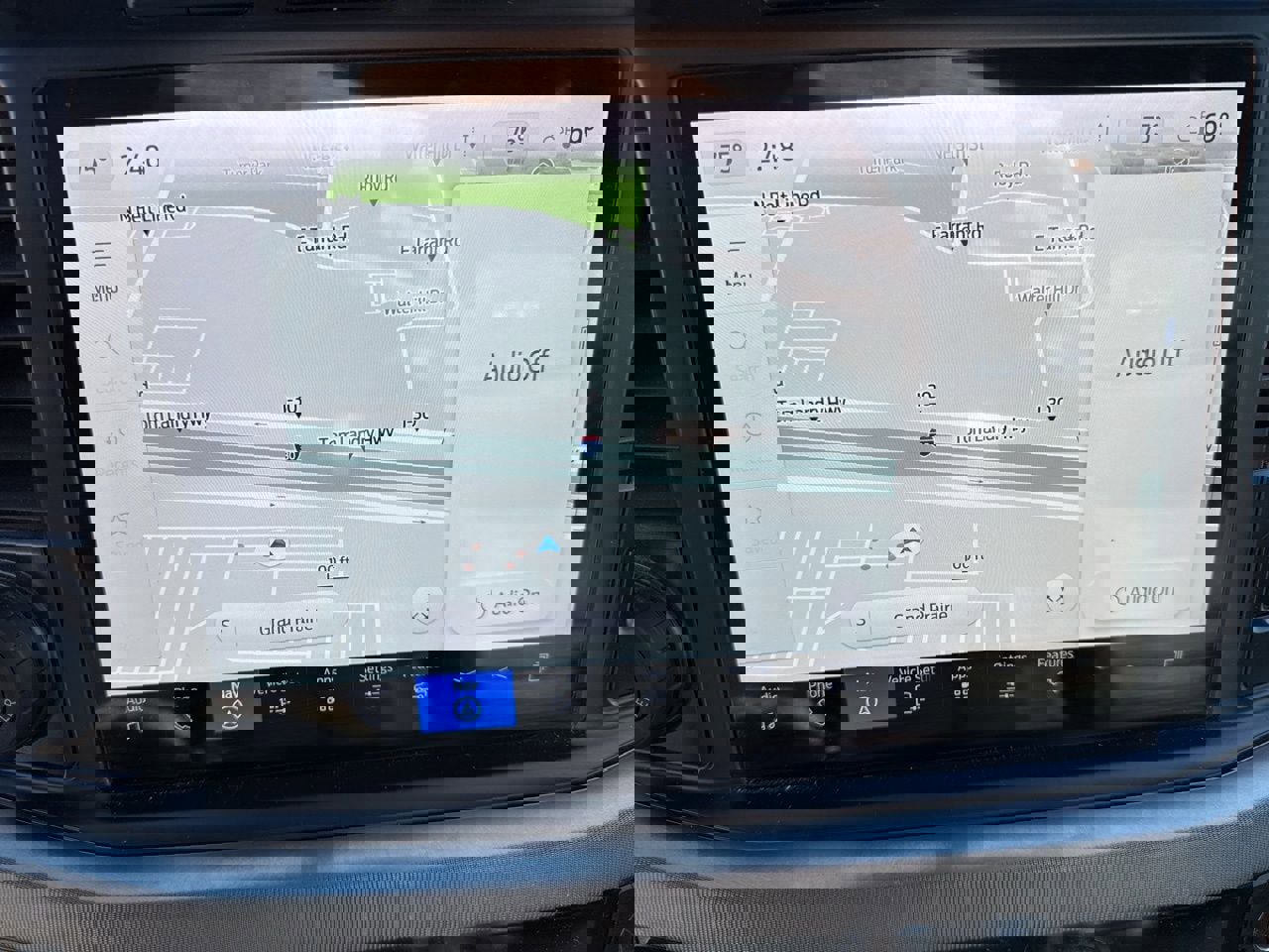 Certified 2024 Ford F350 Platinum w/ FX4 Off-Road Package image 26