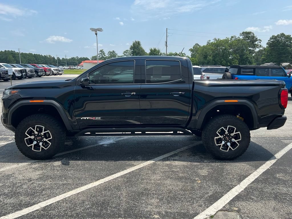 Used 2025 GMC Canyon AT4 w/ AT4X Package AWD/4WD image 23