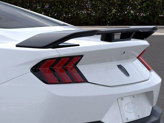 New 2026 Ford Mustang Dark Horse image 22