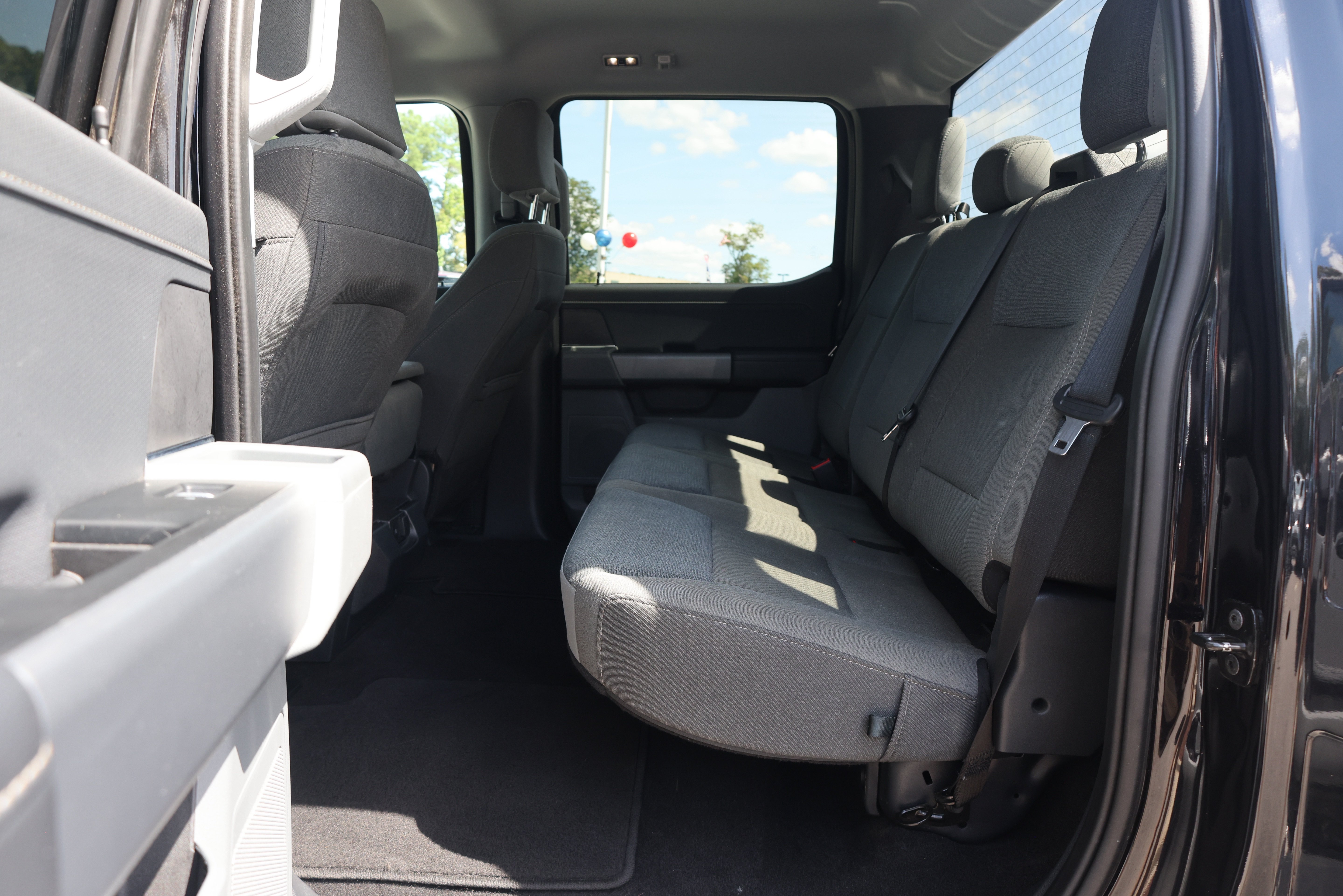 Used 2025 Ford F150 XLT w/ Equipment Group 301A Standard AWD/4WD image 16