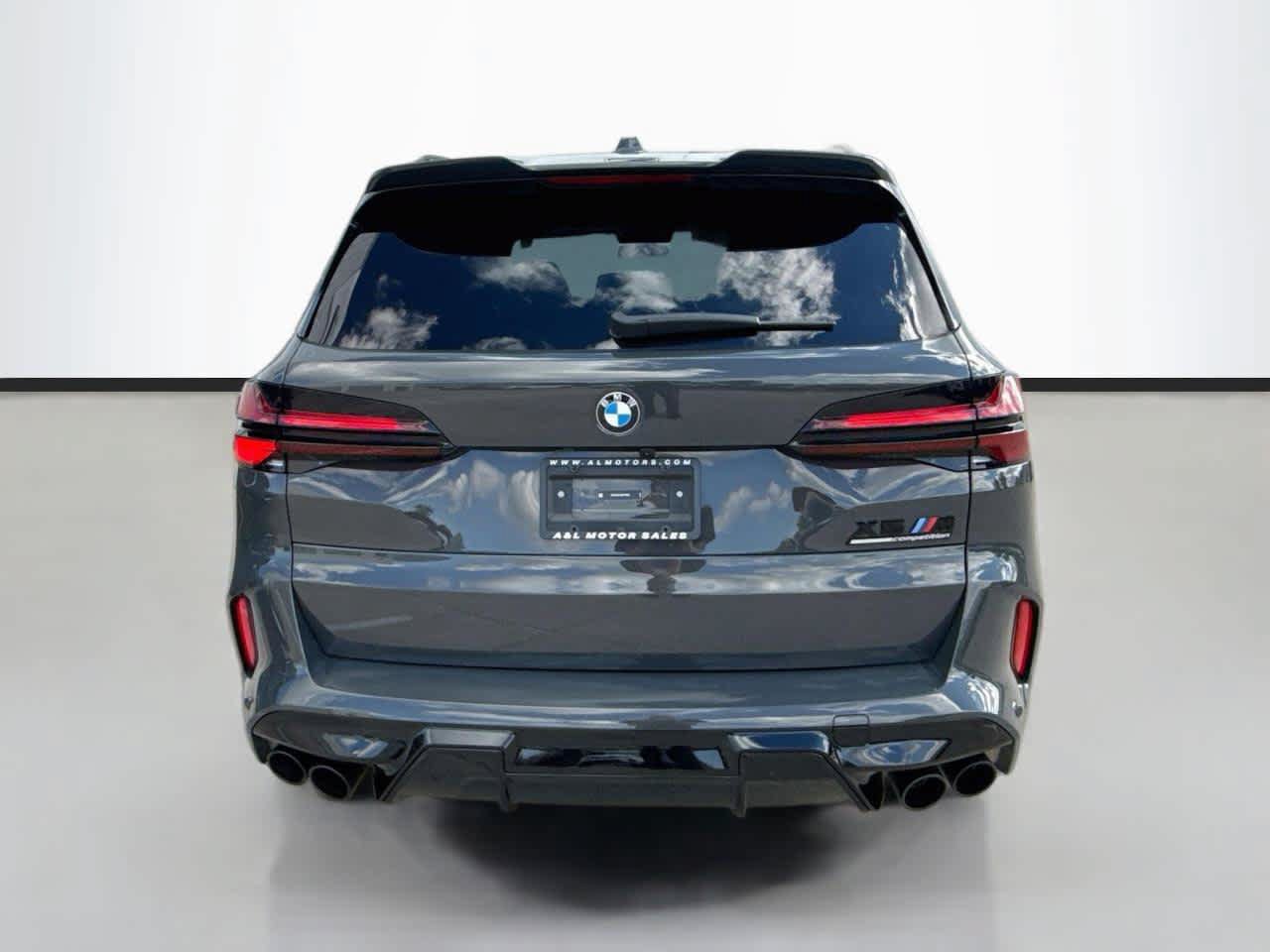 Used 2025 BMW X5 M Competition w/ Executive Package AWD/4WD image 4
