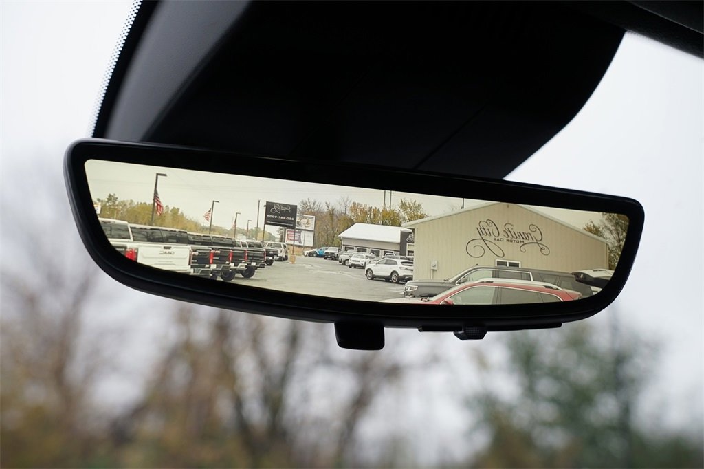 Used 2024 GMC Sierra 3500 Denali Ultimate image 34