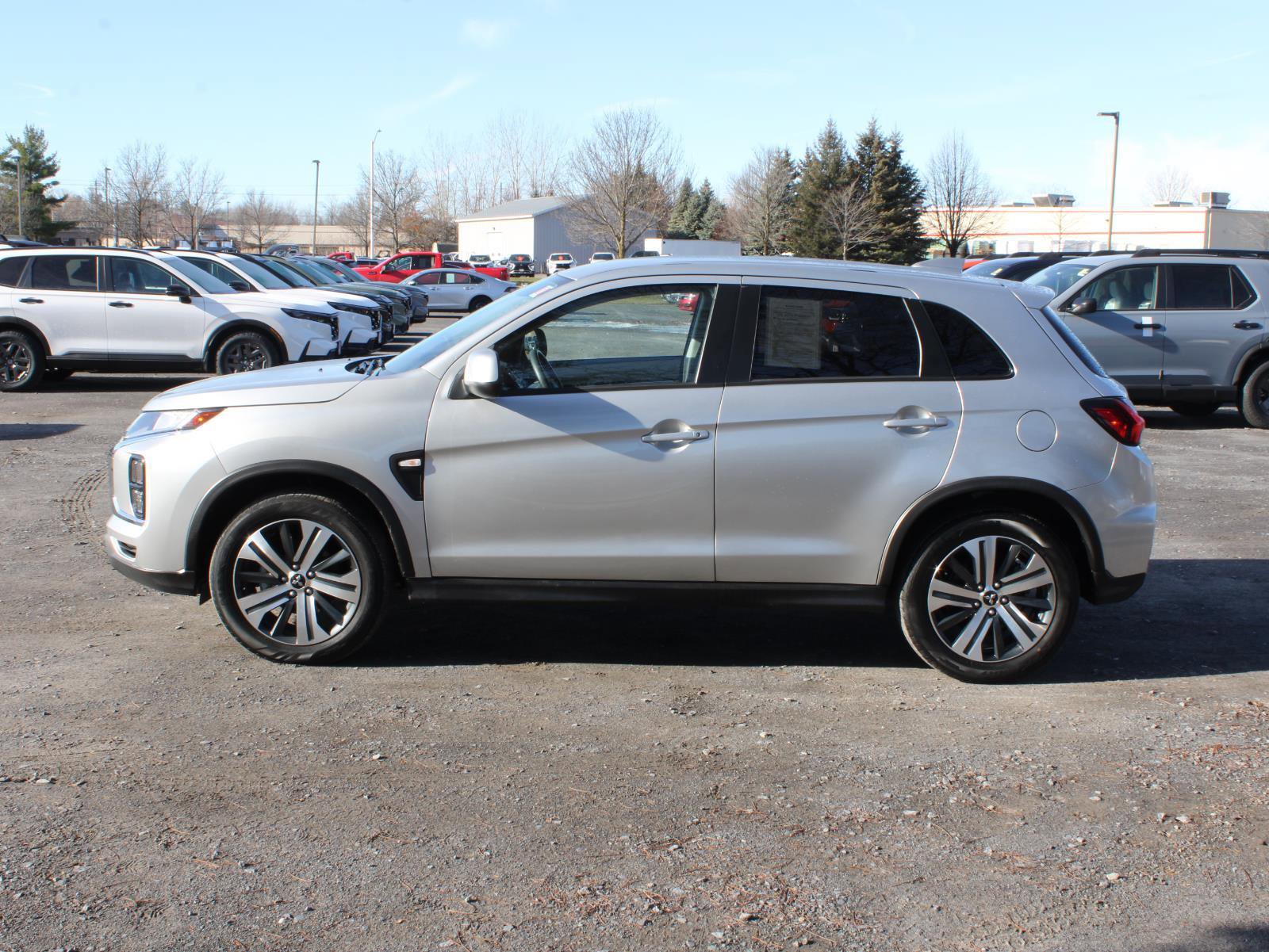 Used 2024 Mitsubishi Outlander Sport ES image 5