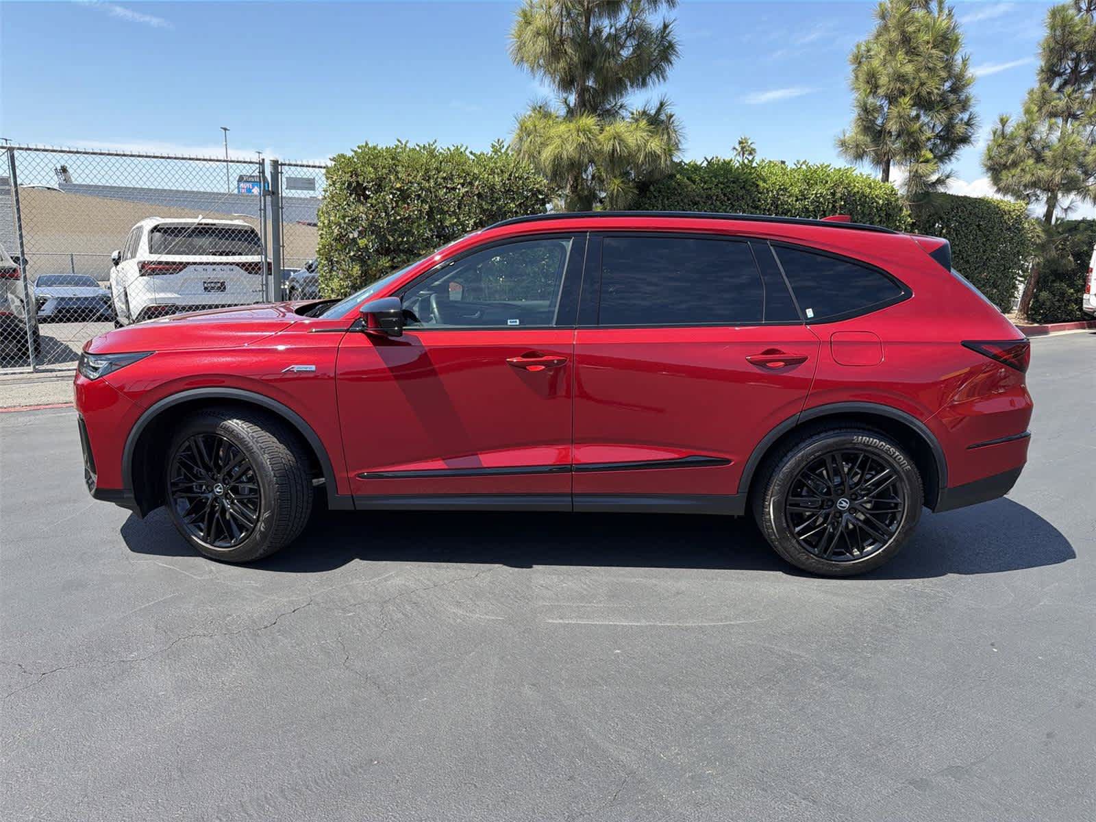 Used 2026 Acura MDX A-Spec w/ Advance Package AWD/4WD image 3