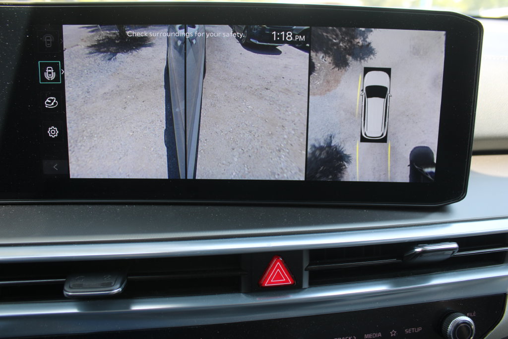 Certified 2024 Kia Sorento SX FWD image 59