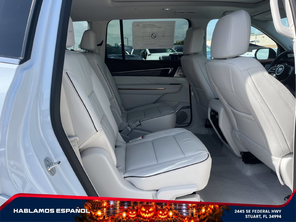 New 2026 Buick Enclave Avenir w/ Super Cruise Package AWD/4WD image 18