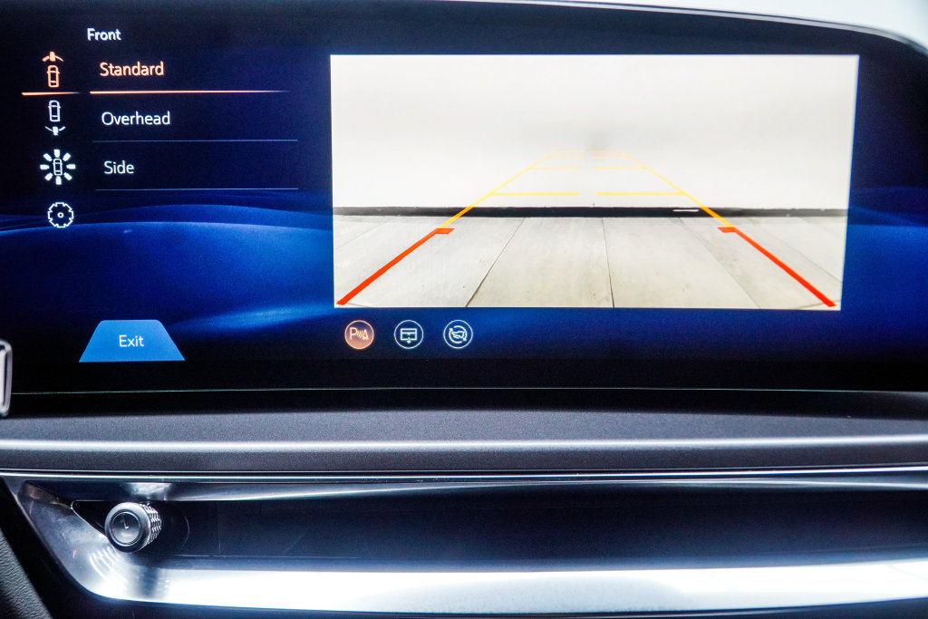 Used 2024 Cadillac Lyriq Tech w/ Driver Assist Package RWD image 33