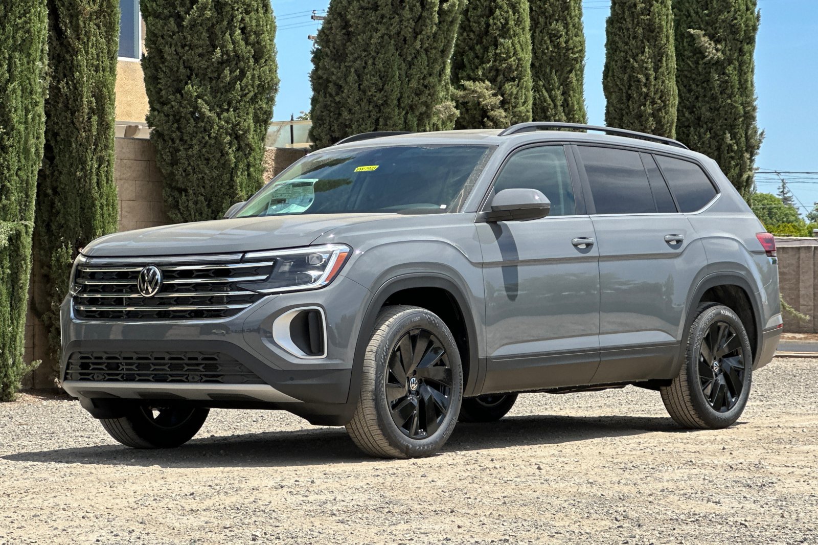 New 2026 Volkswagen Atlas SE FWD image 8
