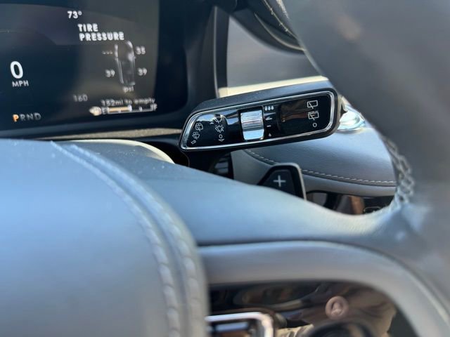 Used 2020 Lincoln Aviator Reserve w/ Equipment Group 202A image 30