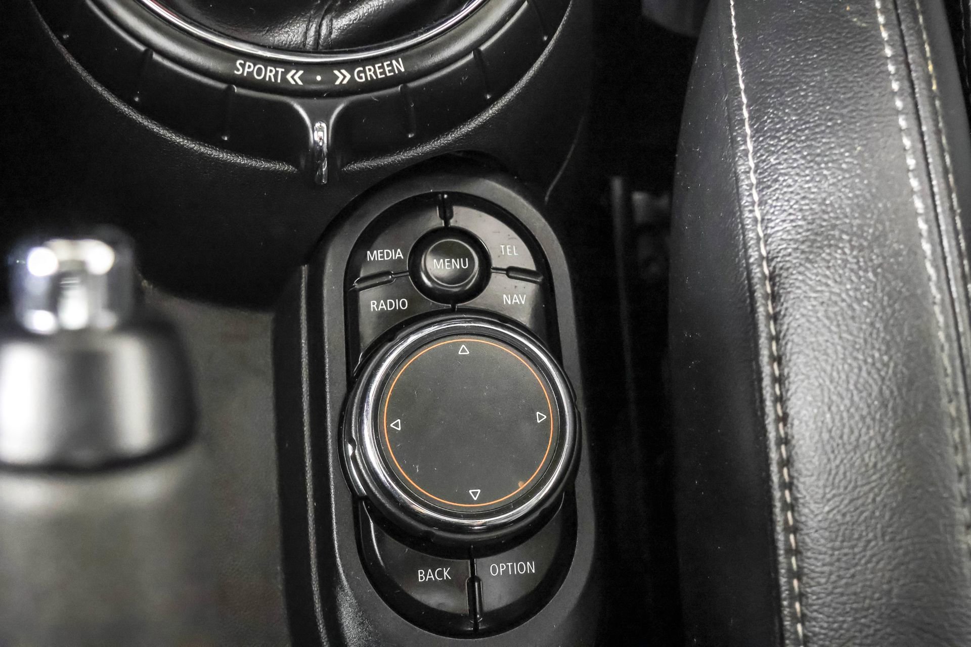 Used 2016 MINI Cooper S image 33