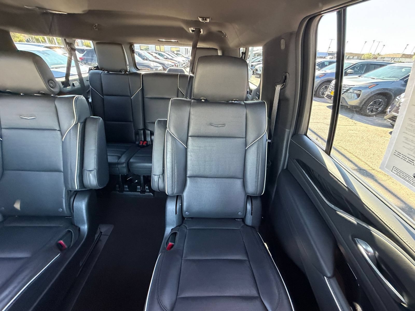 Used 2023 Cadillac Escalade ESV Sport AWD/4WD image 42